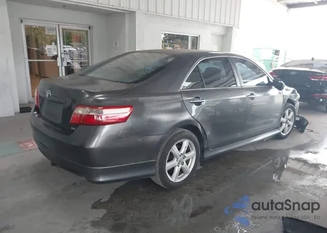 2008 Toyota Camry Se z USA, uszkodzony, nr VIN 4T1BE46K88U219881